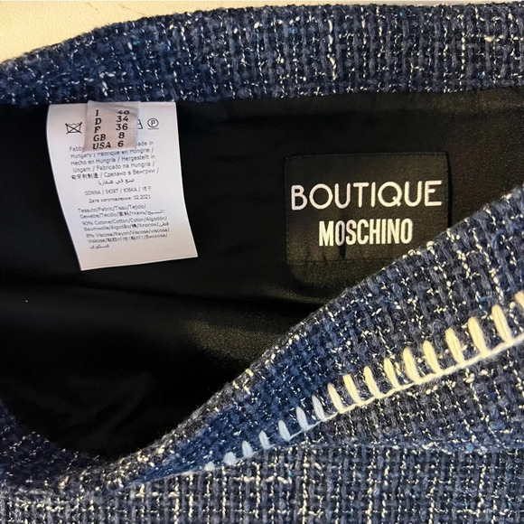 Boutique Moschino Tweed Mini Skirt - Picture 11 of 11